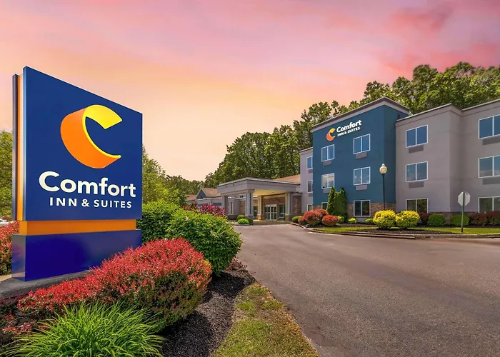 Comfort Inn & Suites Saratoga Springs